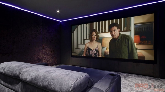 Cách thiết lập hệ thống loa rạp chiếu phim cho gia đình của bạn