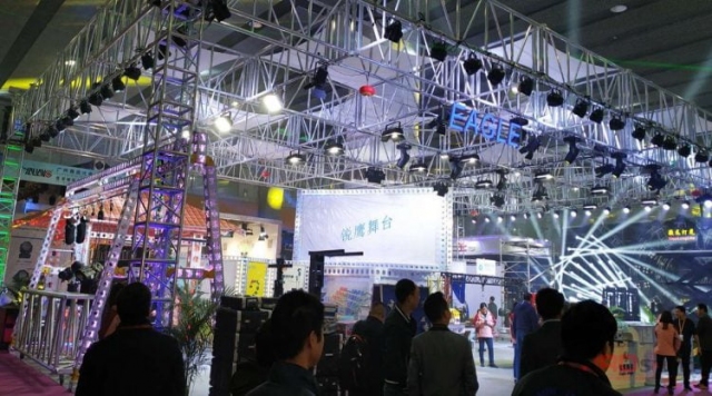 Những thiết bị không thể thiếu trong Hệ thống Truyền thông và Hội nghị được trưng bày triển lãm âm thanh Quảng Châu 2021