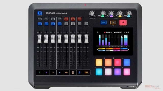 TASCAM giới thiệu Podcast Mixcast 4 Station và phần mềm Podcast