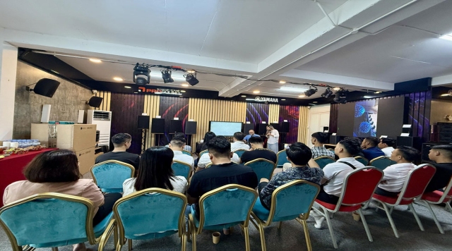 Chương trình trải nghiệm sản phẩm & đào tạo kỹ thuật hệ thống âm thanh Outline Audio