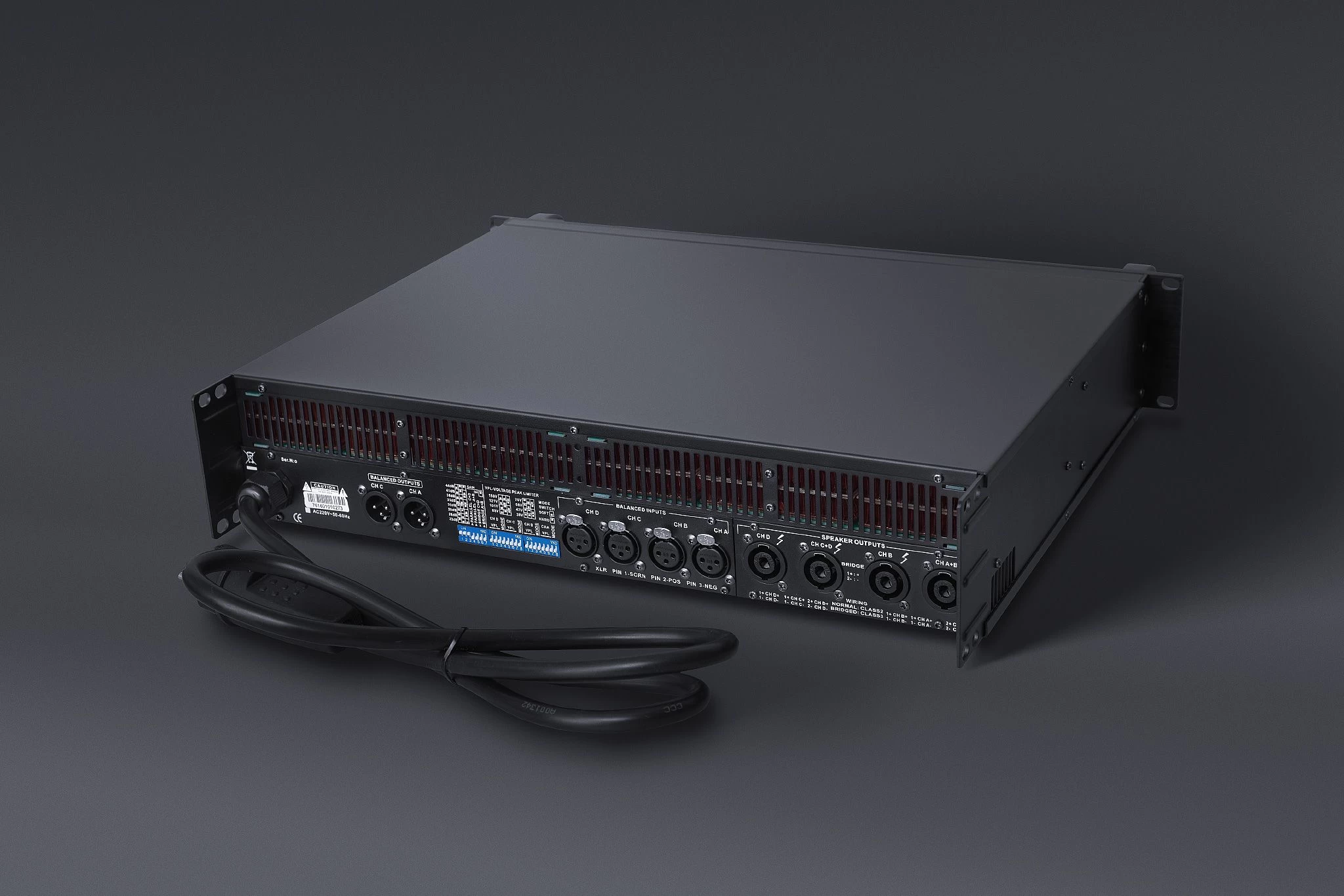 Amplifier 4 kênh FAVO HDQ10