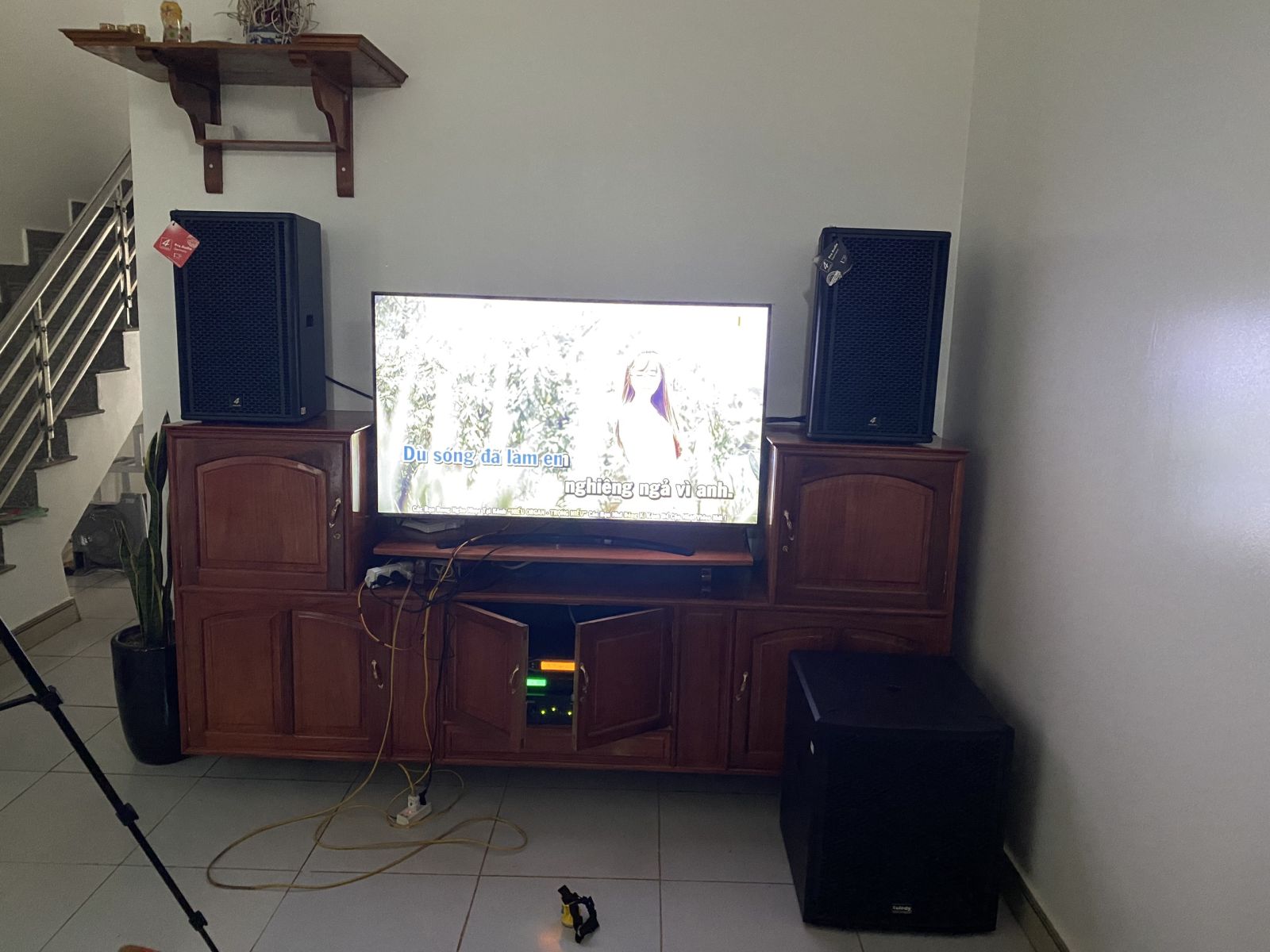 lắp đặt bộ dàn âm thanh gia đình