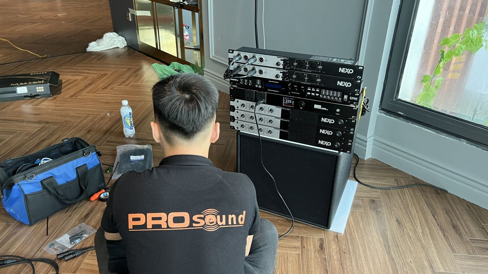 căn chỉnh set up âm thanh