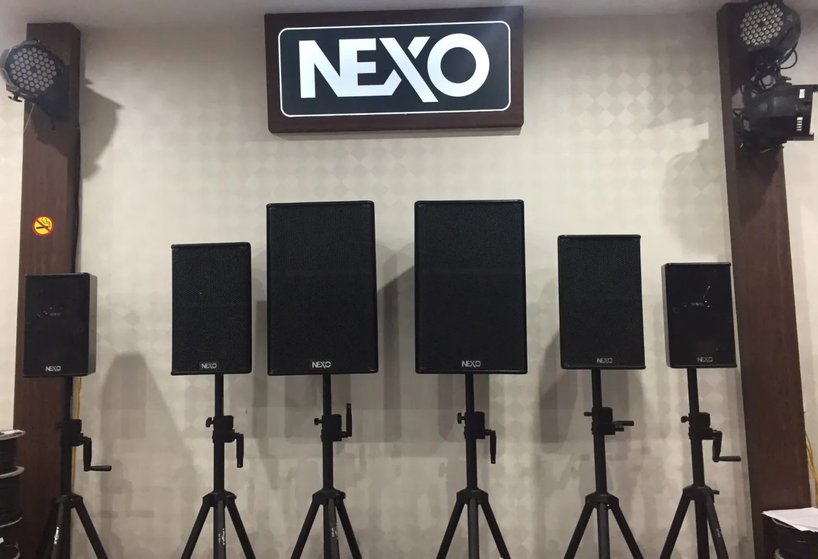 loa karaoke cao cấp Nexo