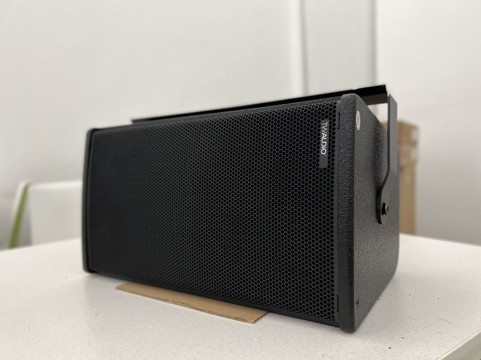 loa tw audio T8i
