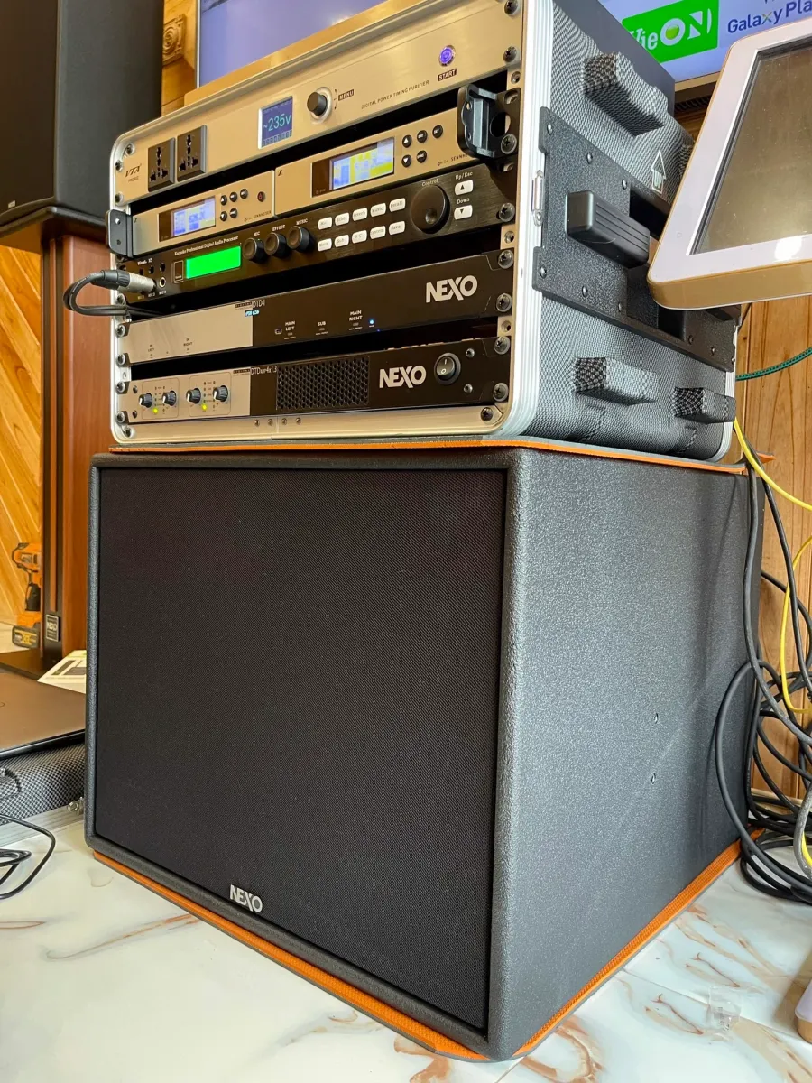 sub nexo els600