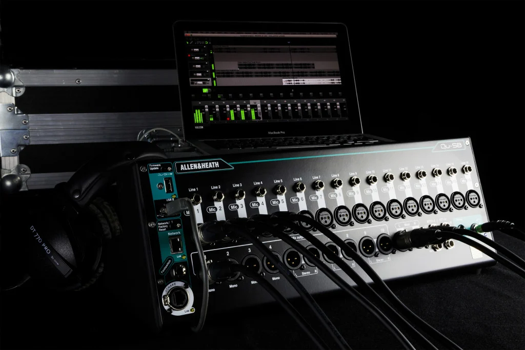 Record. Stream. Mix. QU-SB