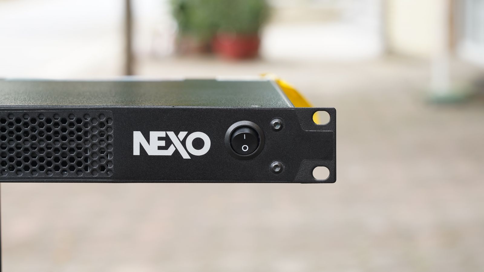 Cục đẩy NEXO