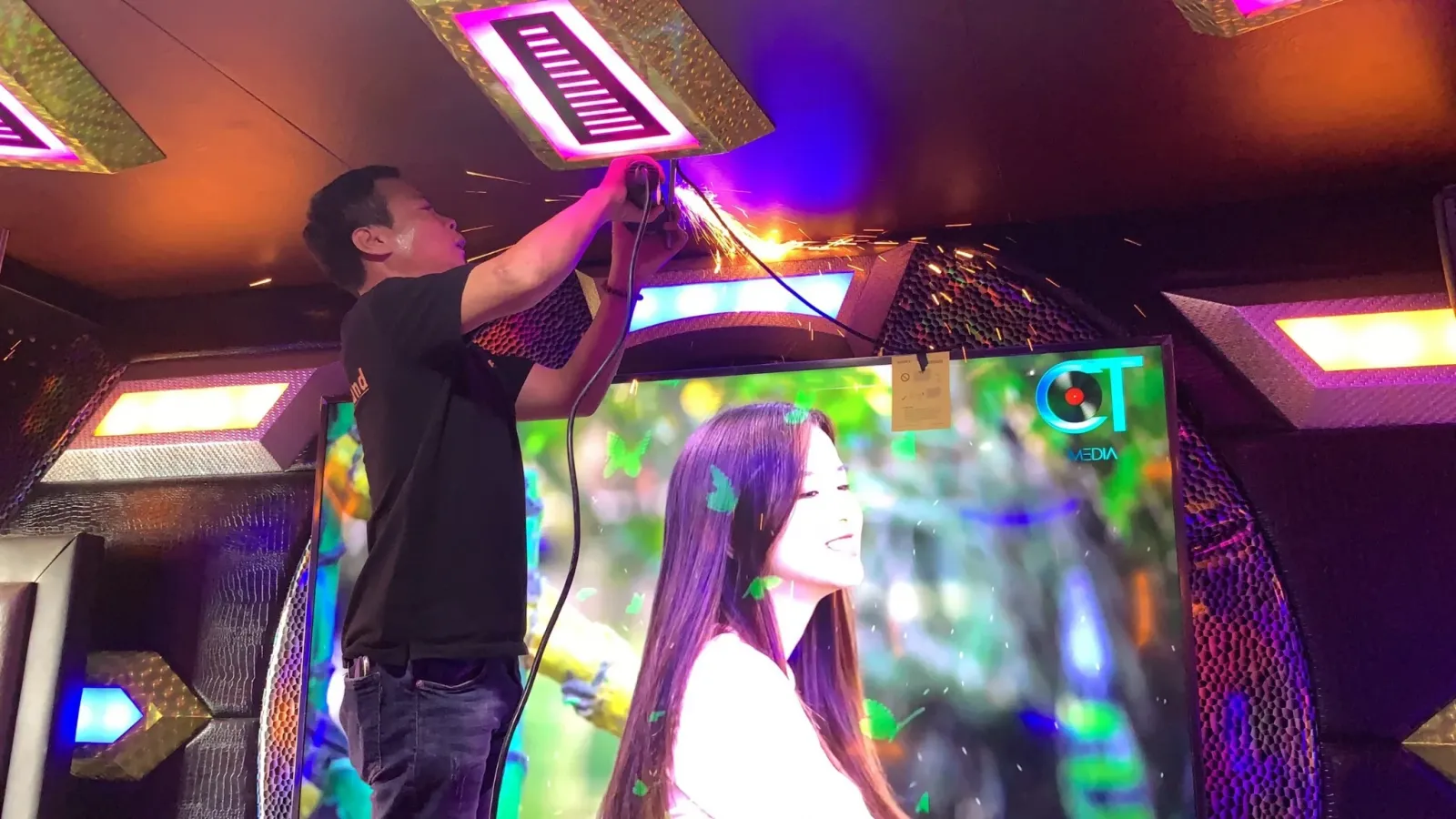  loa karaoke chuyên nghiệp