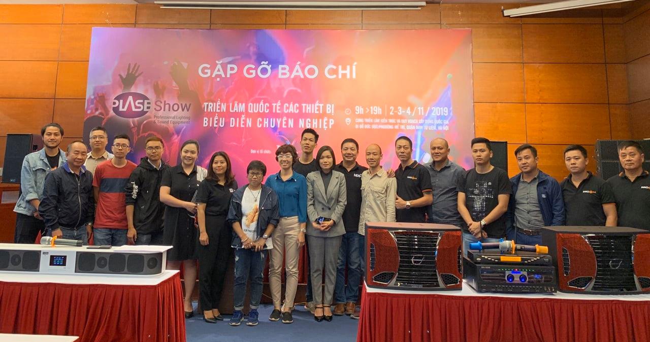 triển lãm âm thanh quốc tế Plase Show