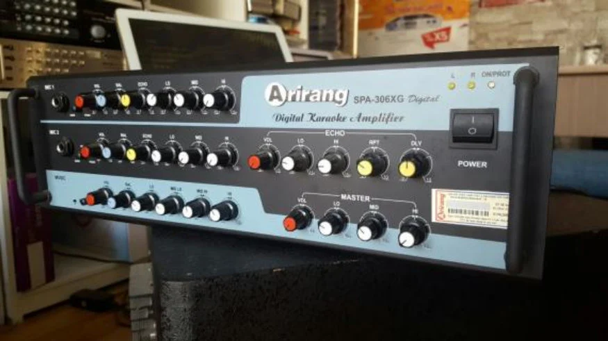 Dùng cổng AV để kết nối đầu karaoke Arirang