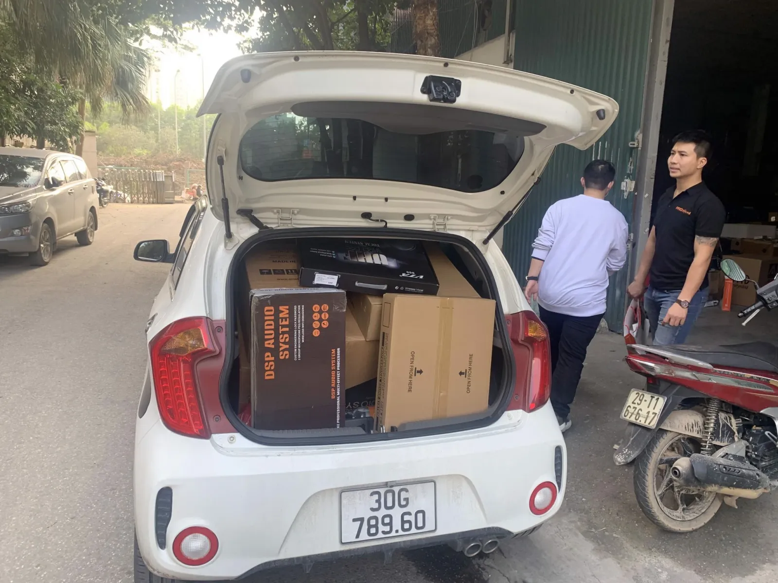 dàn âm thanh karaoke