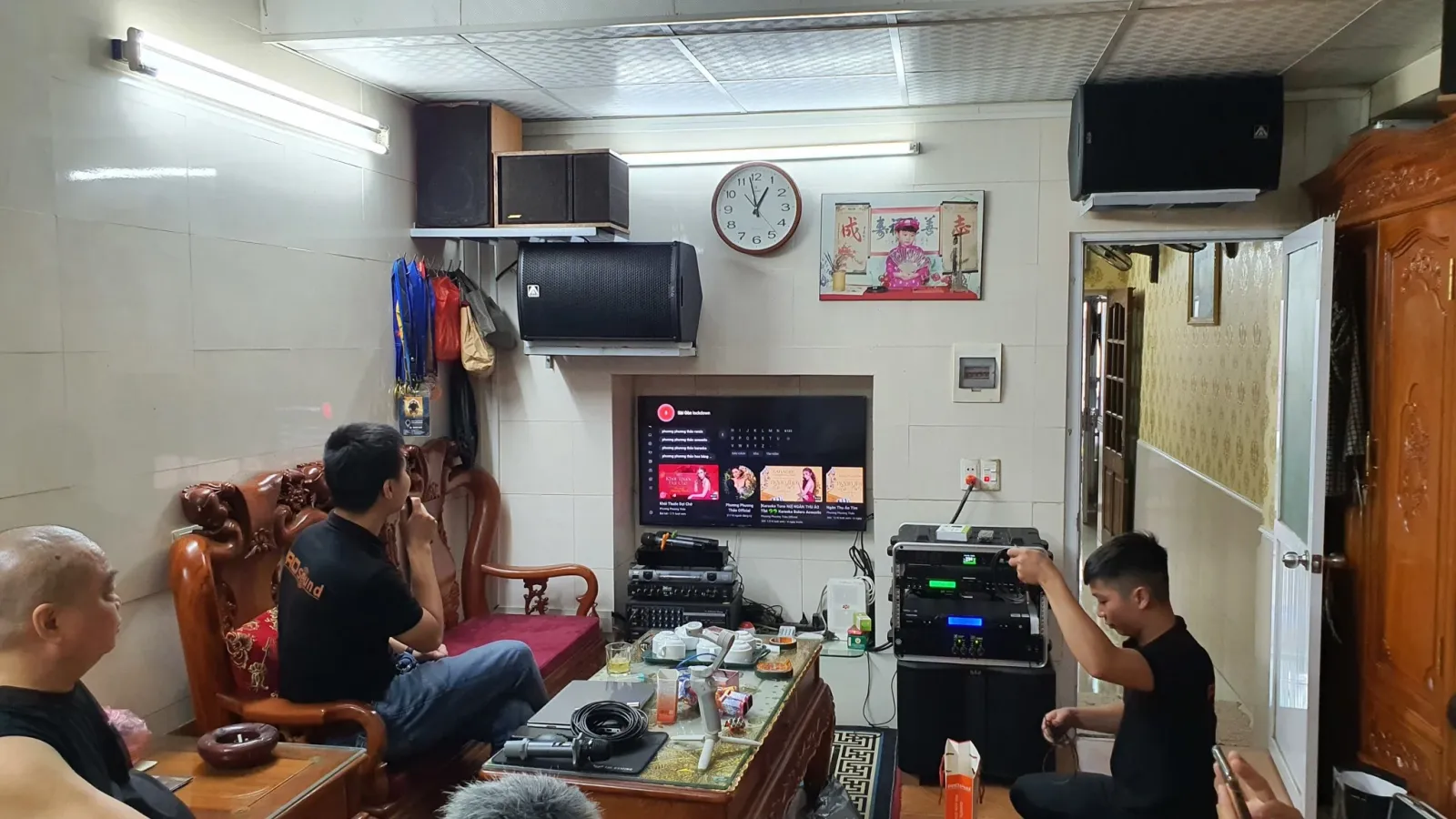 bộ hát karaoke