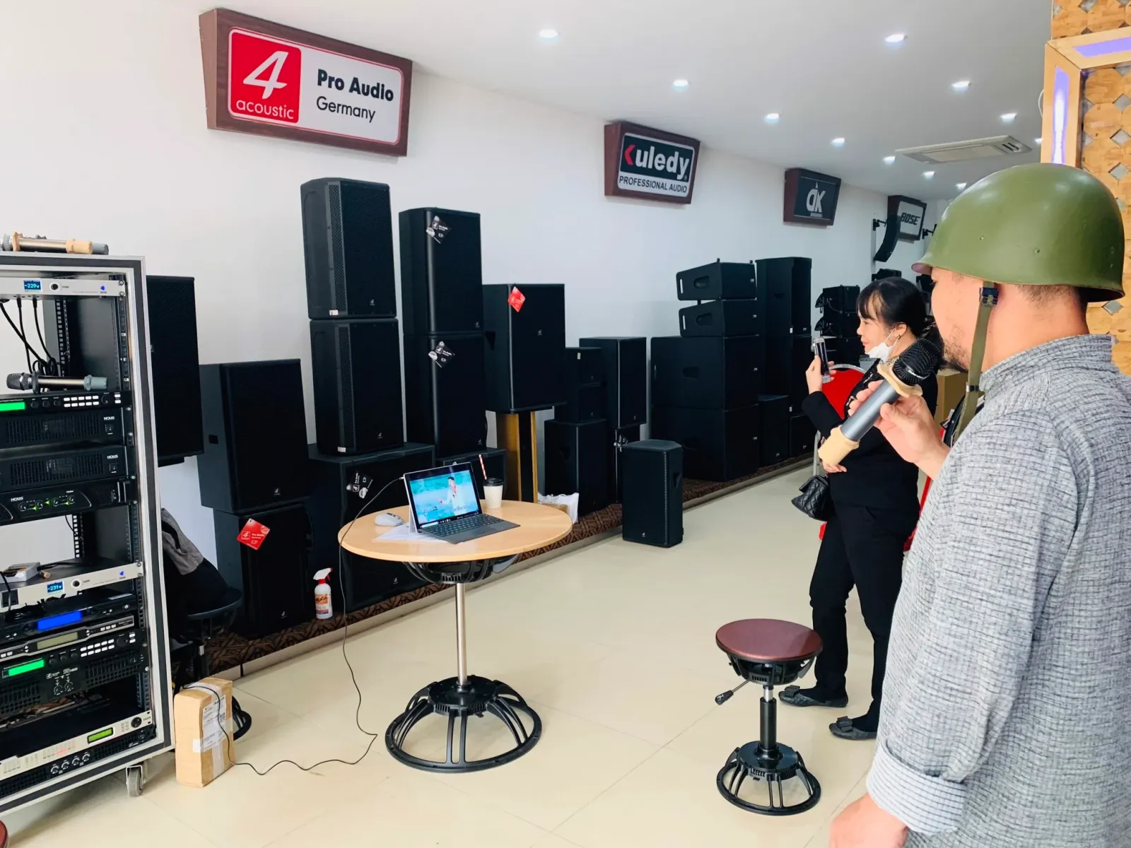 hãng loa nổi tiếng