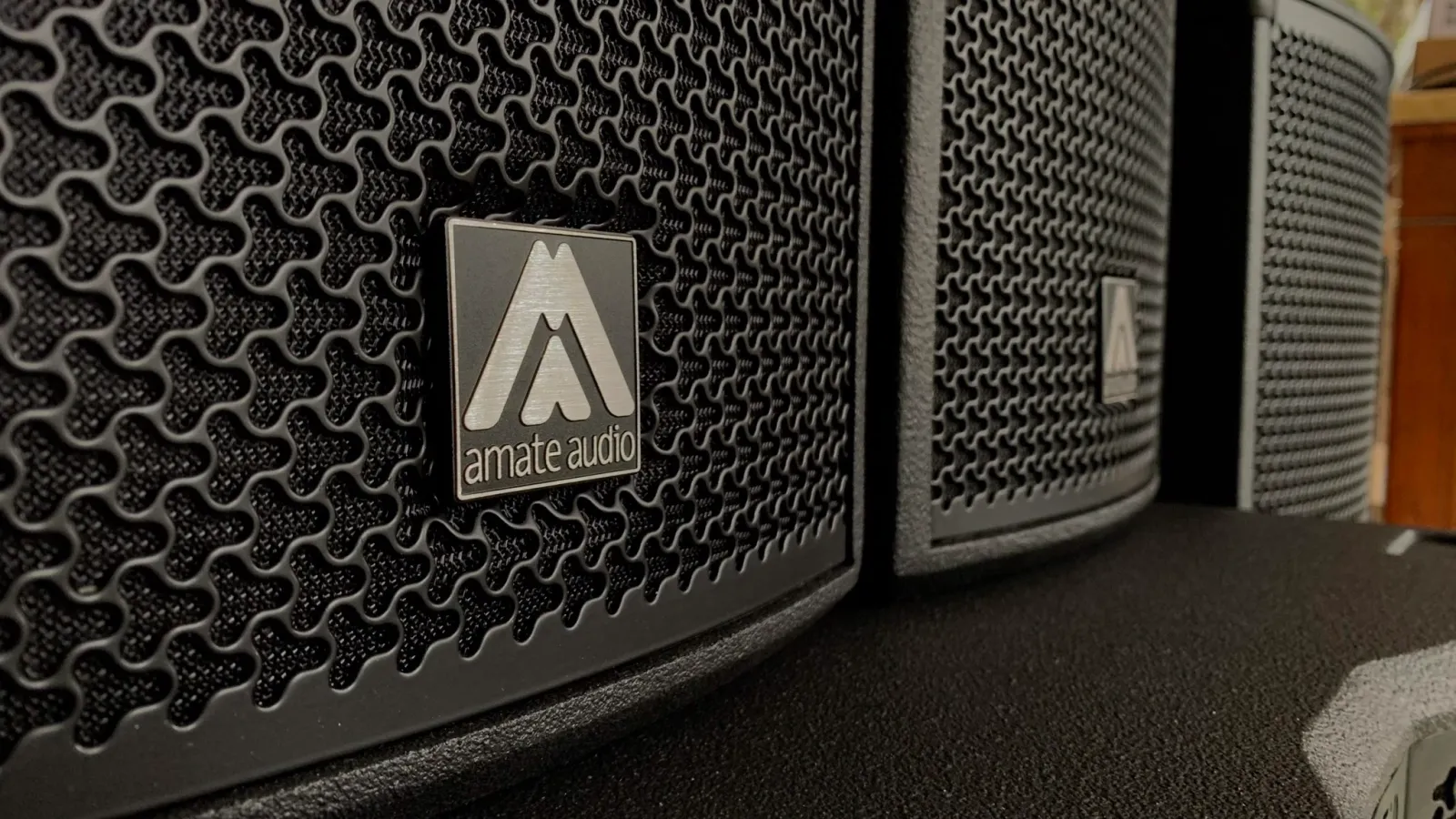 hãng loa nổi tiếng