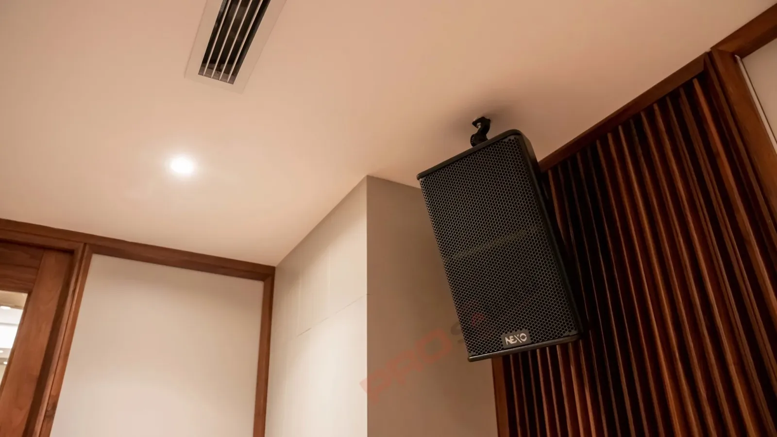 loa karaoke chuyên nghiệp