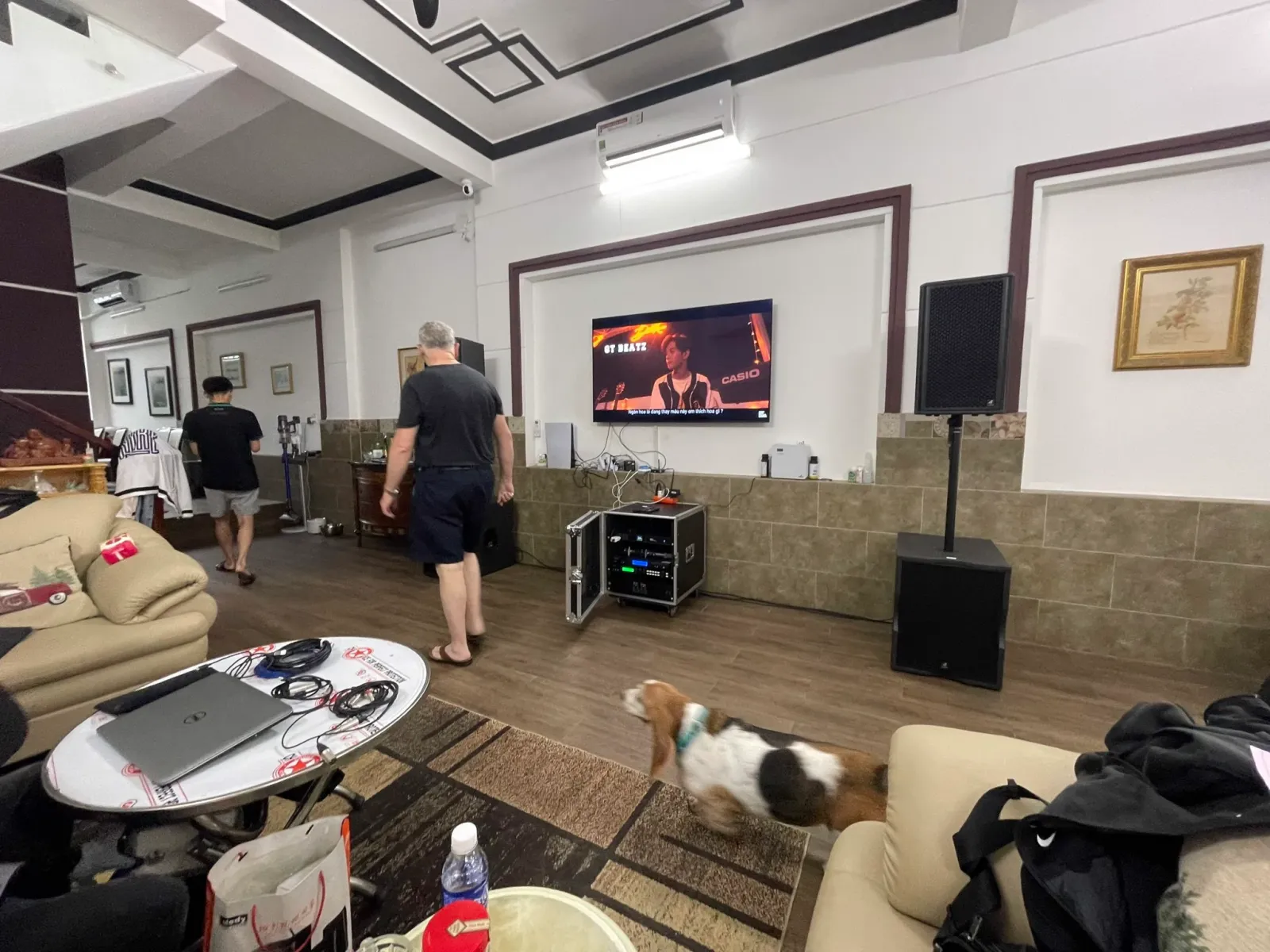 gi&aacute; d&agrave;n karaoke gia đ&igrave;nh