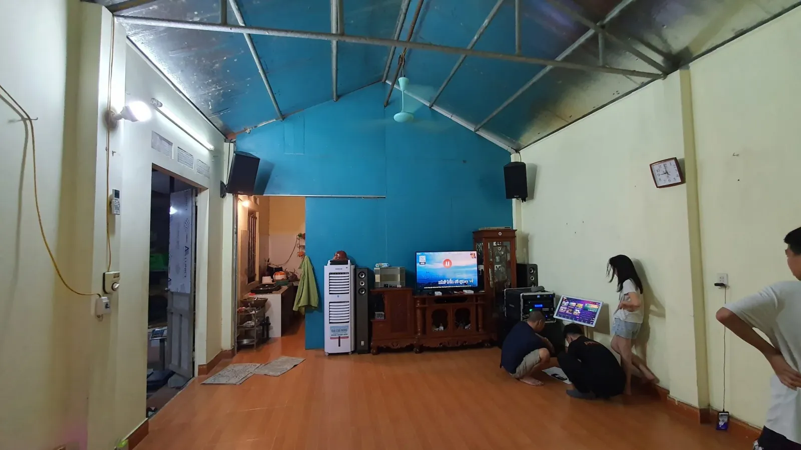 mua dàn karaoke