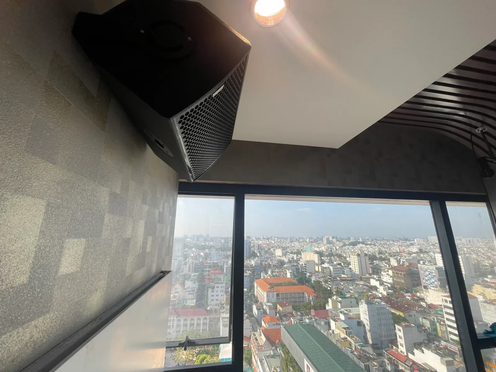 giá loa karaoke gia đình