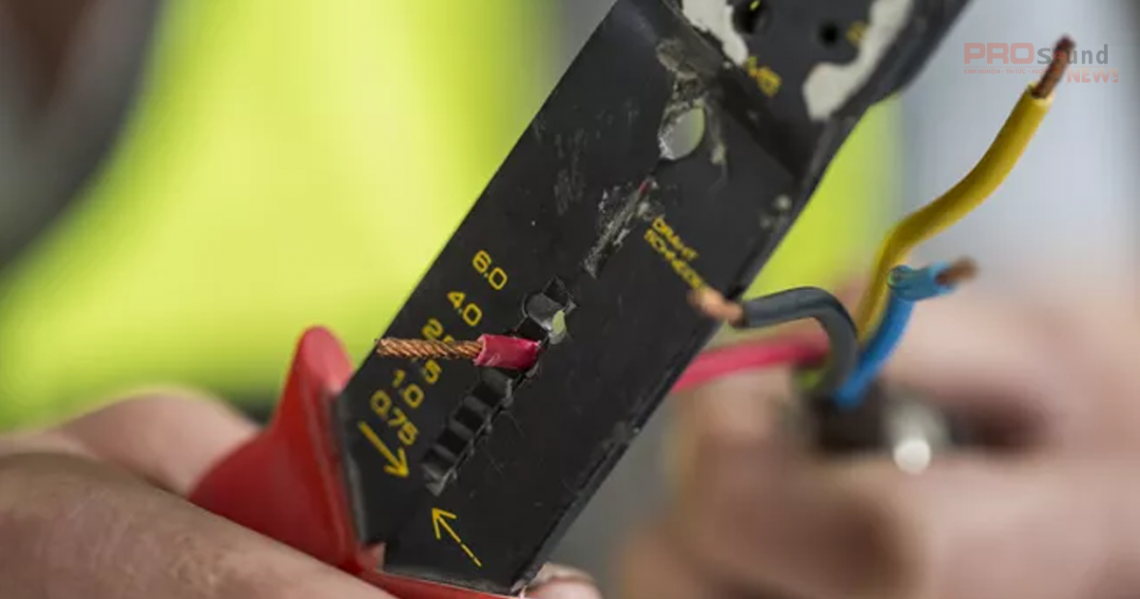 đầu nối dây loa