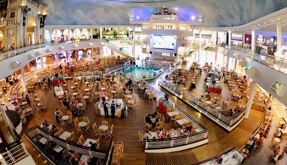 GEO M6, LS18, ID24 lắp đặt tại Trung tâm mua sắm Trafford, Manchester (Vương Quốc Anh)