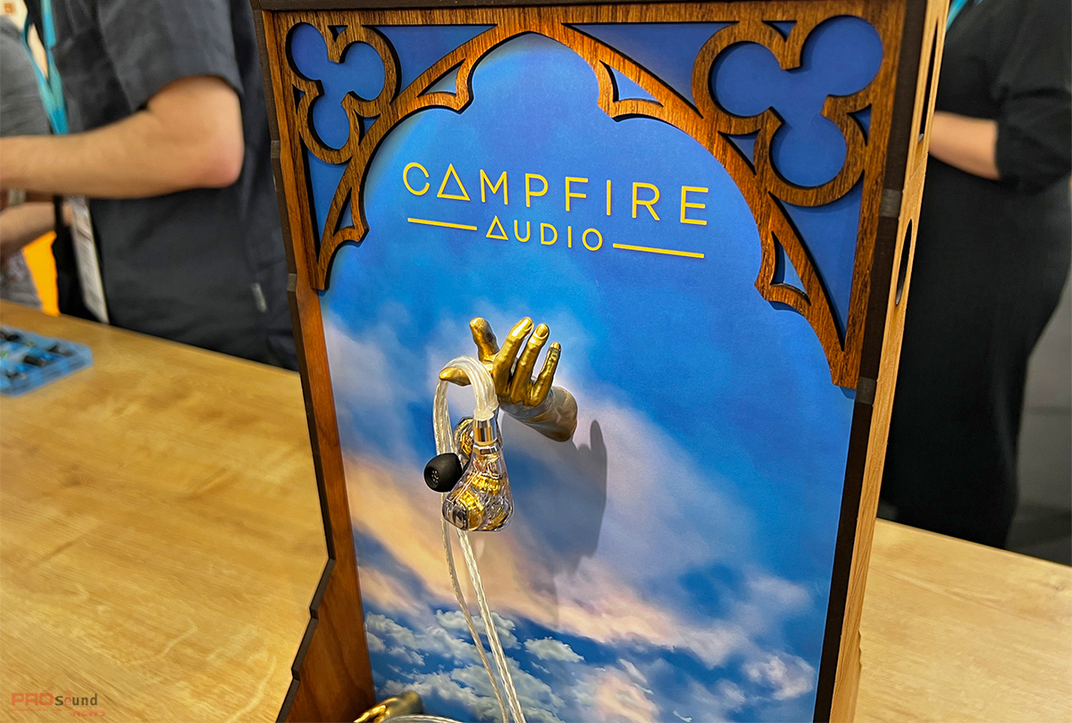 tai nghe Trifecta IEM