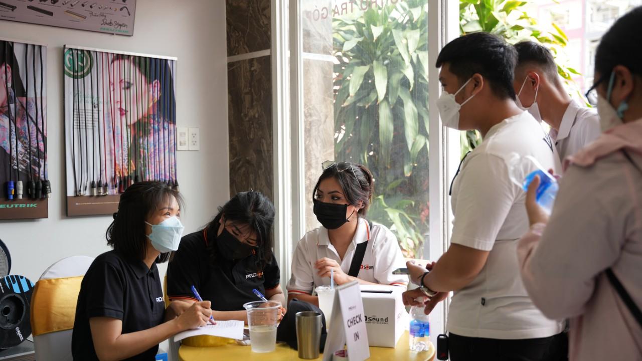 tặng quà nhân dịp sinh nhật prosound
