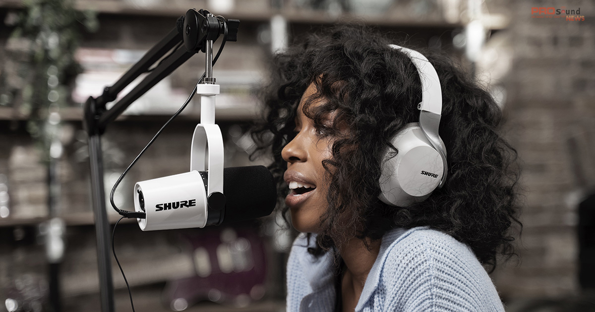 Shure MV7 White Noir