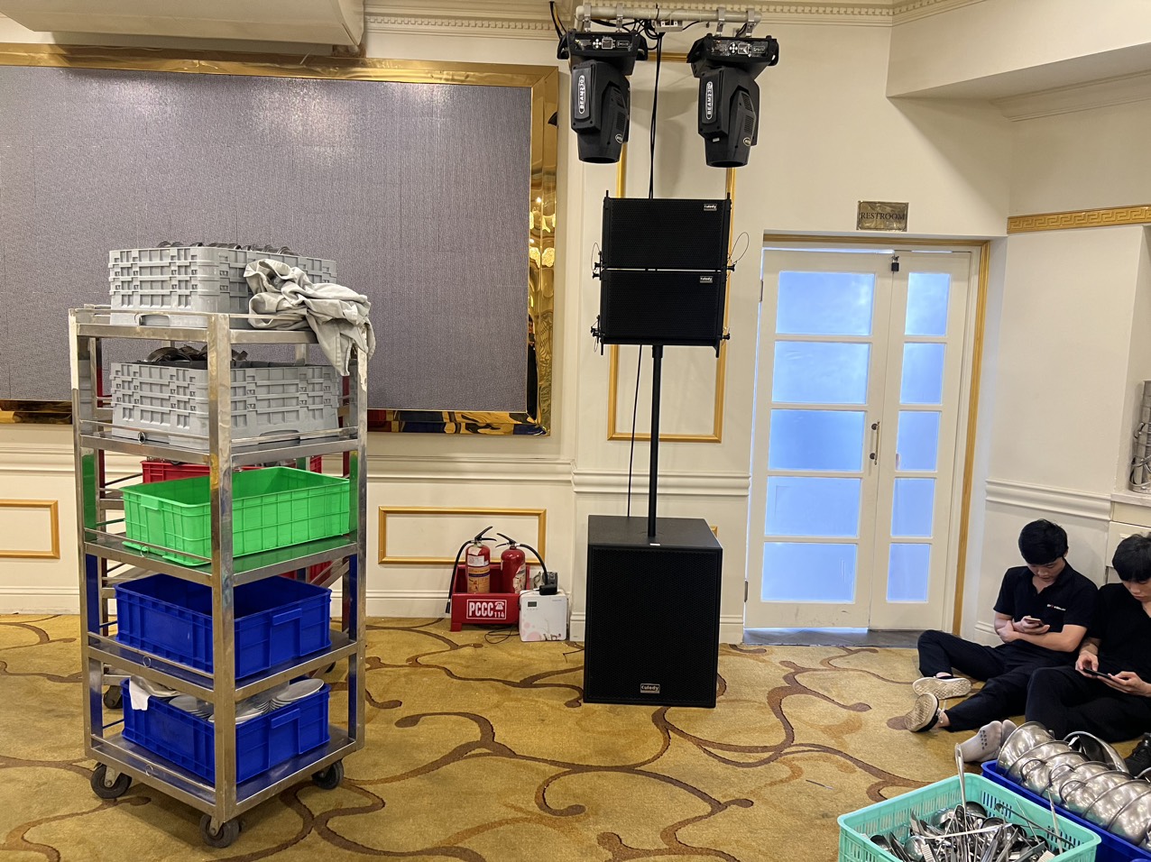 lắp đặt hệ thống loa line array kuledy v10